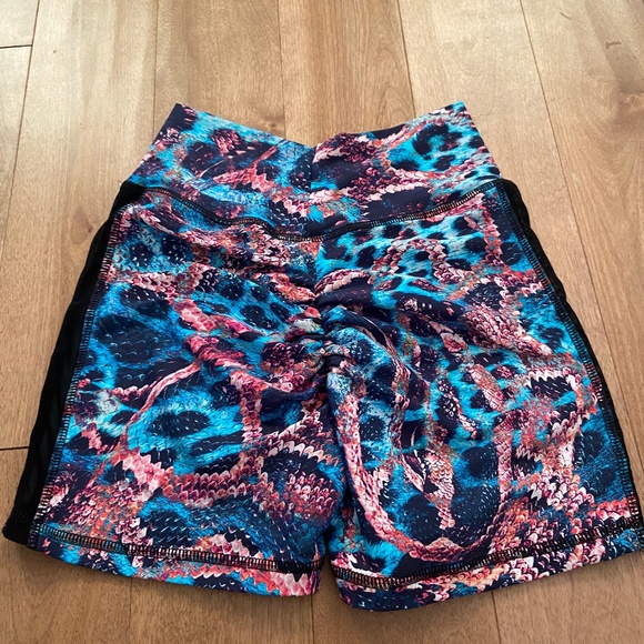 CLS Sportswear Shorts - Picture 1 of 5